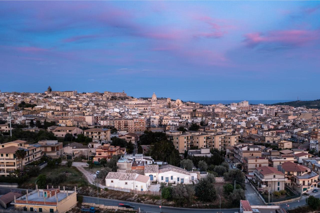 Michael Garden Bed and Breakfast Noto Exteriör bild